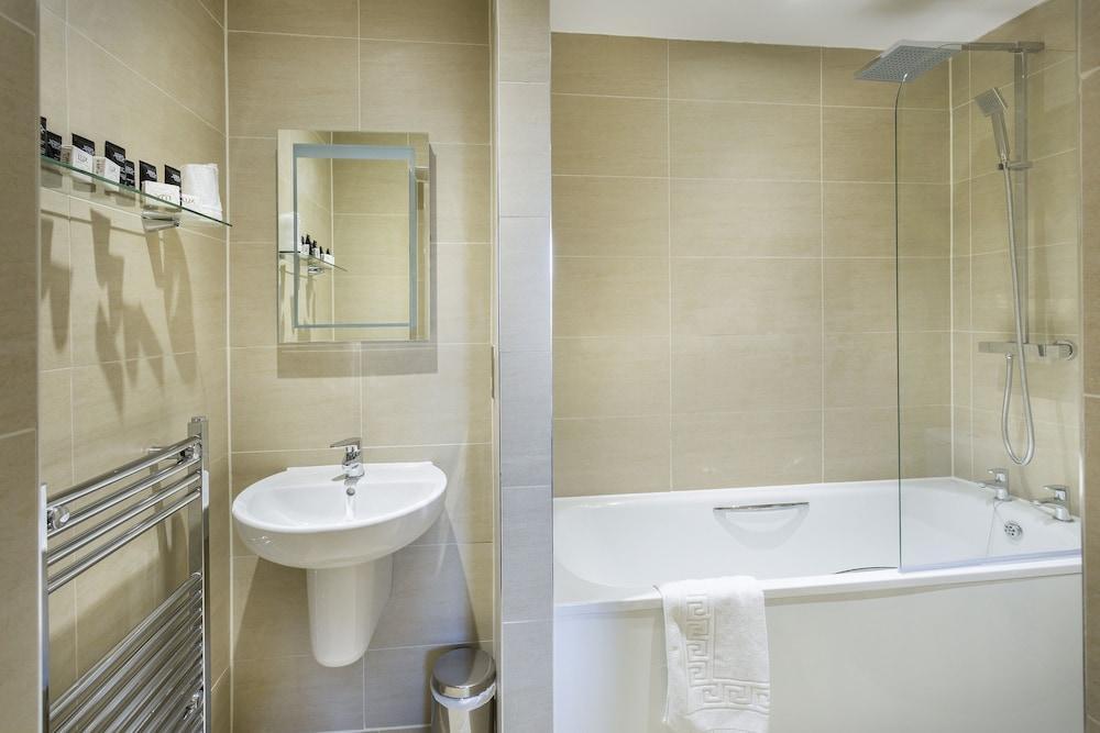 Ballantrae Albany Edinburgh
